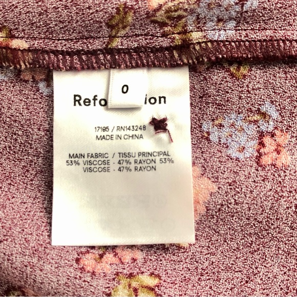 Women's Burgundy Floral Pattern Reformation Fauna Dress in Chantelle. Size 0 - Picture 15 of 16